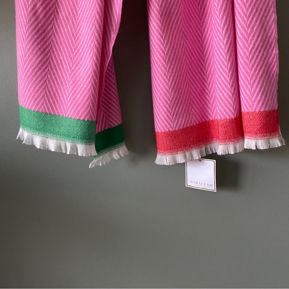 NWT Shiraleah Chicago Pink Blanket Scarf - Picture 2 of 9